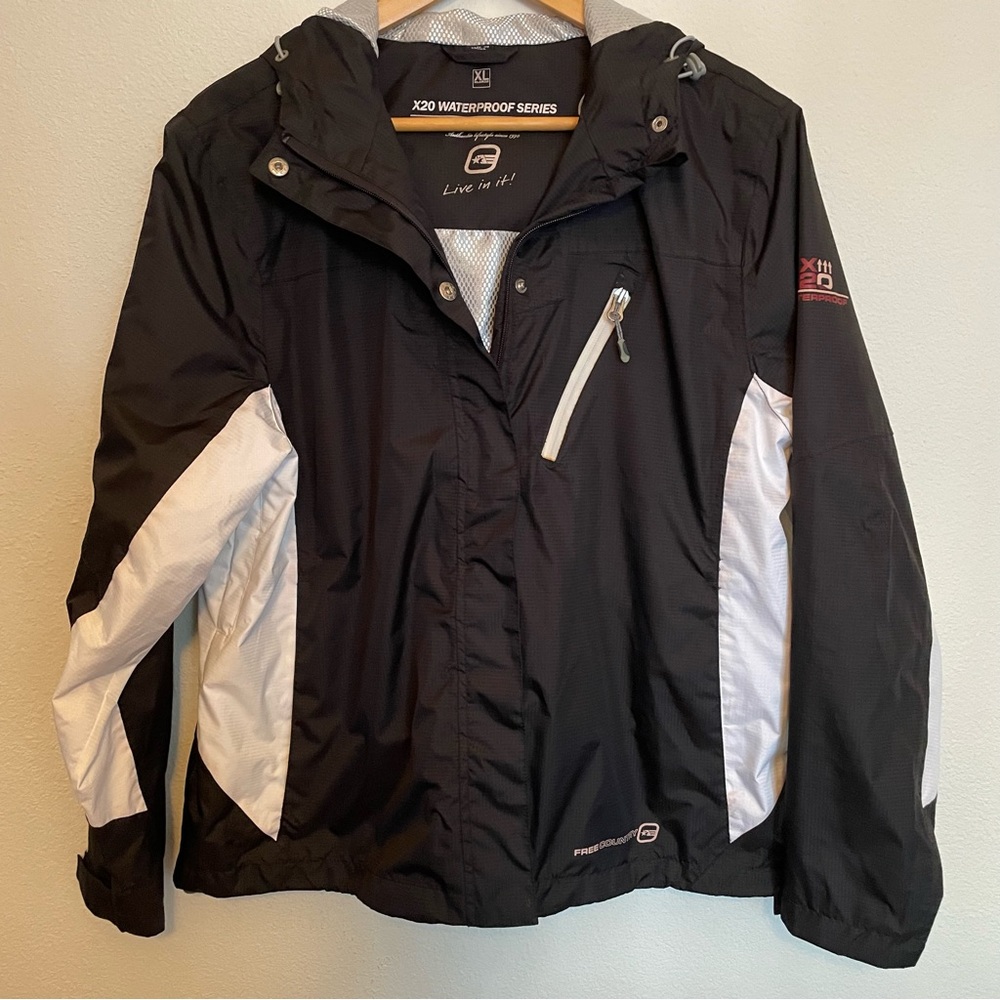 Free Country X20 Waterproof Series Womens Black‎ And White Hooded Jacket Size XL